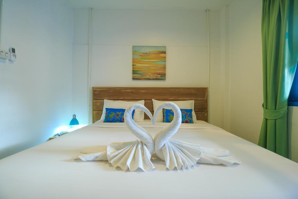 Frog House Bed & Breakfast (Adults Only) Patong Exteriér fotografie