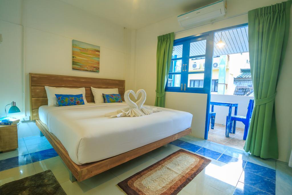Frog House Bed & Breakfast (Adults Only) Patong Exteriér fotografie