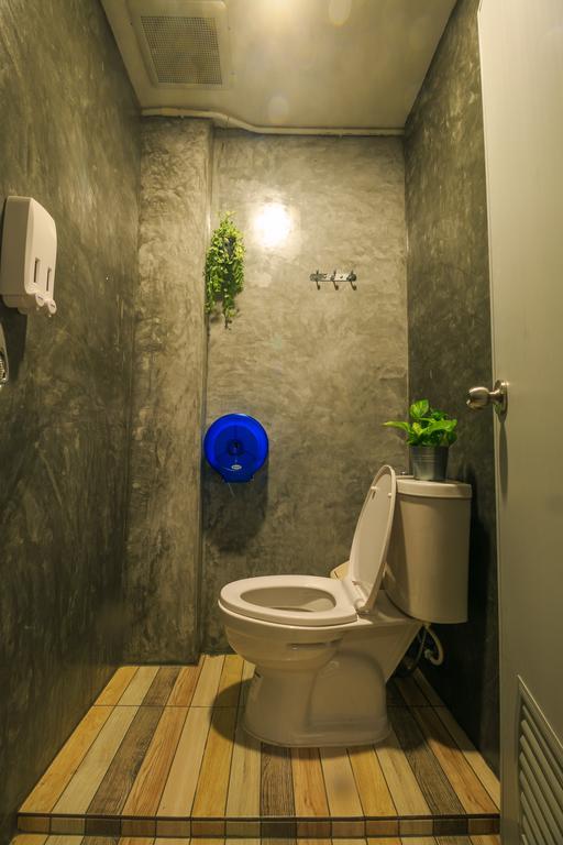 Frog House Bed & Breakfast (Adults Only) Patong Exteriér fotografie