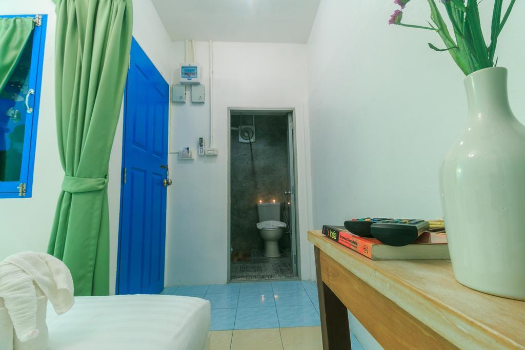 Frog House Bed & Breakfast (Adults Only) Patong Exteriér fotografie