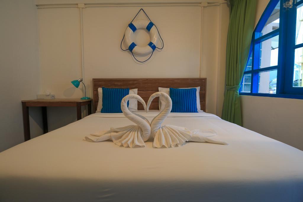 Frog House Bed & Breakfast (Adults Only) Patong Exteriér fotografie