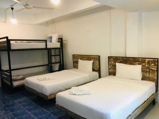 Frog House Bed & Breakfast (Adults Only) Patong Exteriér fotografie