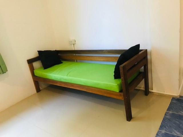 Frog House Bed & Breakfast (Adults Only) Patong Exteriér fotografie