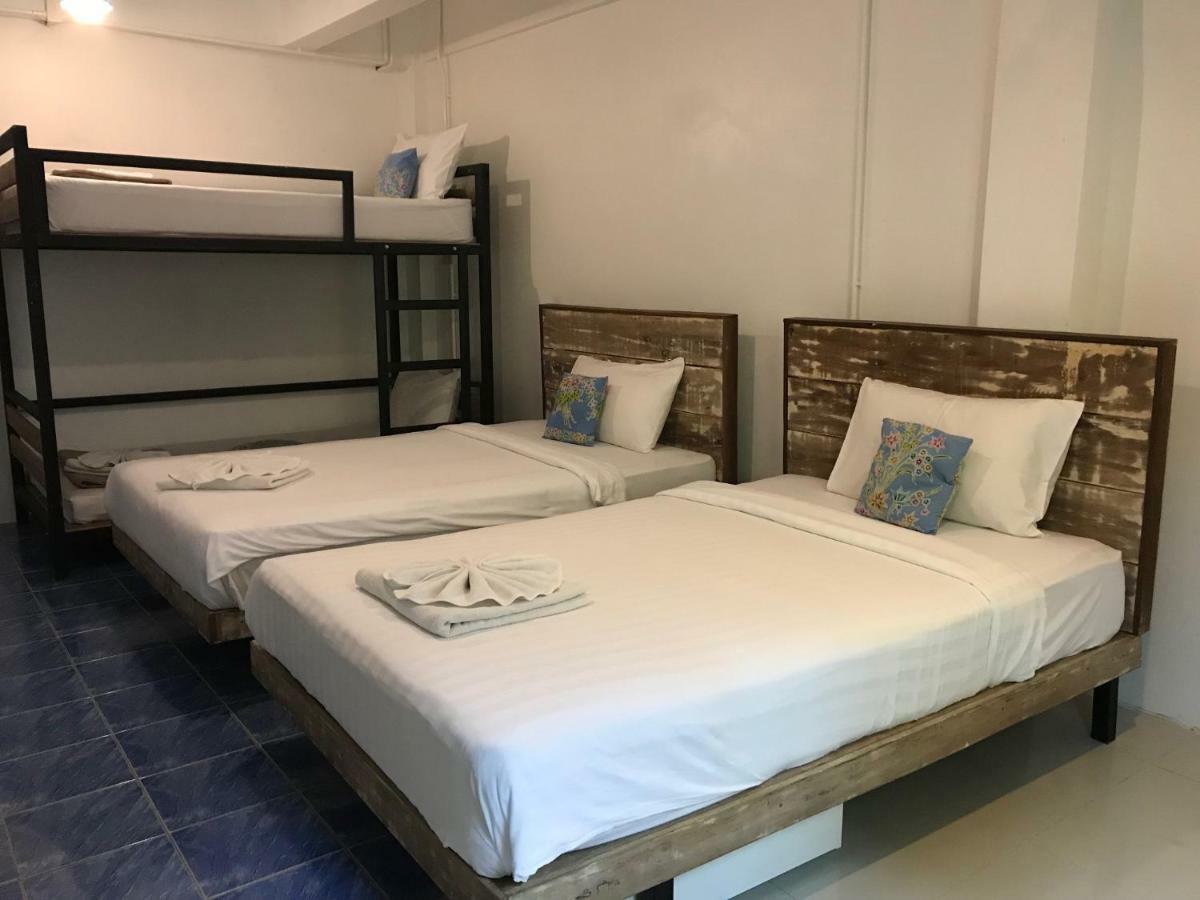 Frog House Bed & Breakfast (Adults Only) Patong Exteriér fotografie
