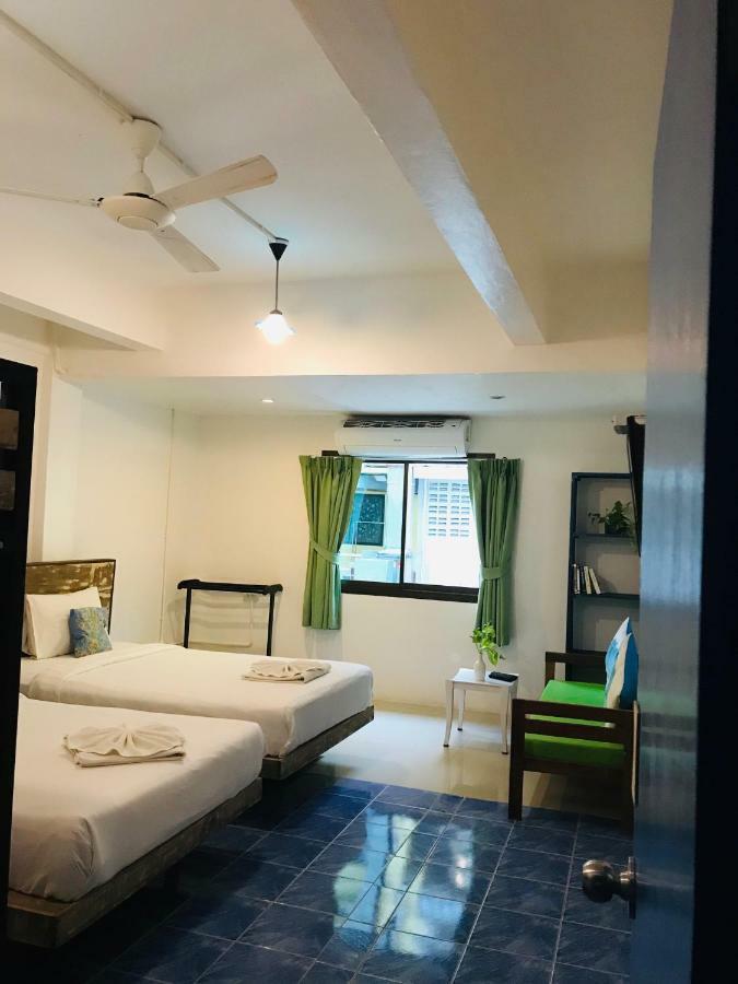 Frog House Bed & Breakfast (Adults Only) Patong Exteriér fotografie